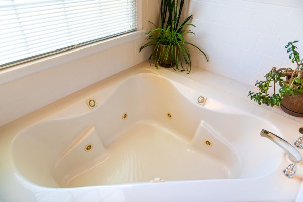 Cost of Soaking Tub Installation in Park City