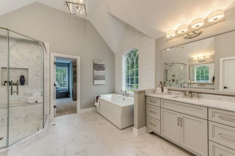 Luxurious Master Bath Fixtures